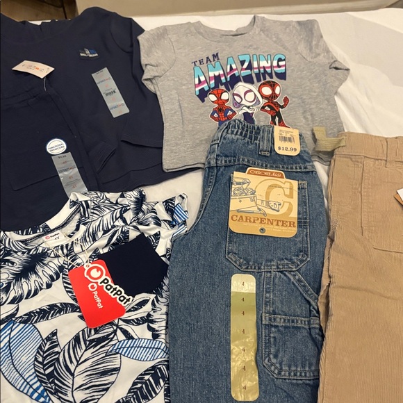 Kids Clothing Bundle with Graphic Tee and Carpenter Jeans - Picture 4 of 10